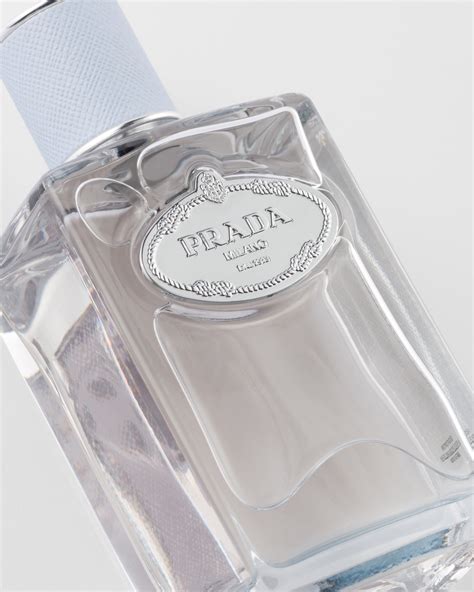 neutri Prada almond accord